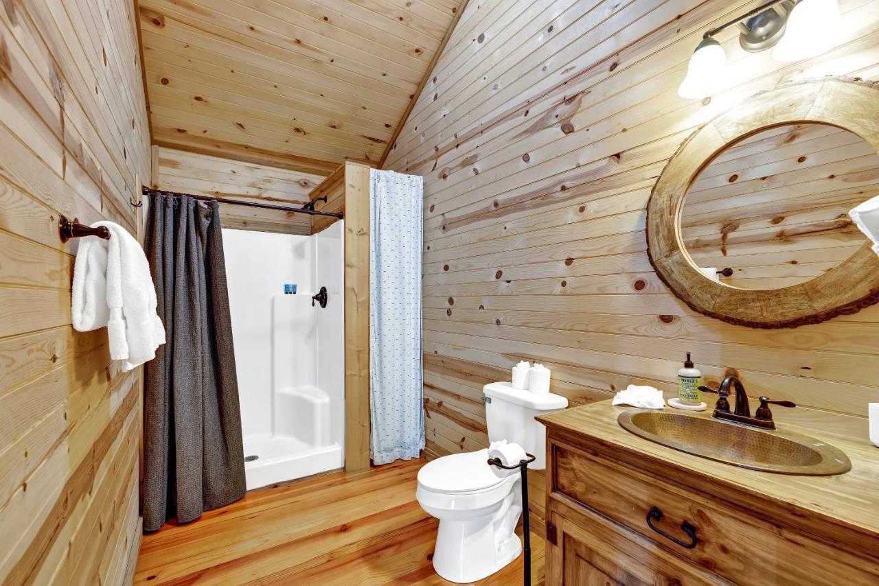 Rocky Ridge Cedar Cabin With Hot Tub & Amazing Views Crabapple Extérieur photo