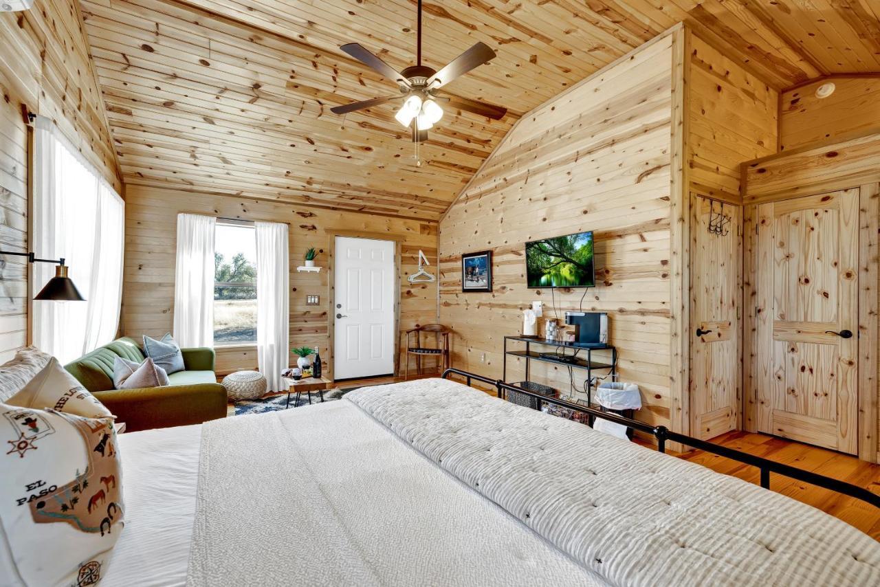 Rocky Ridge Cedar Cabin With Hot Tub & Amazing Views Crabapple Extérieur photo